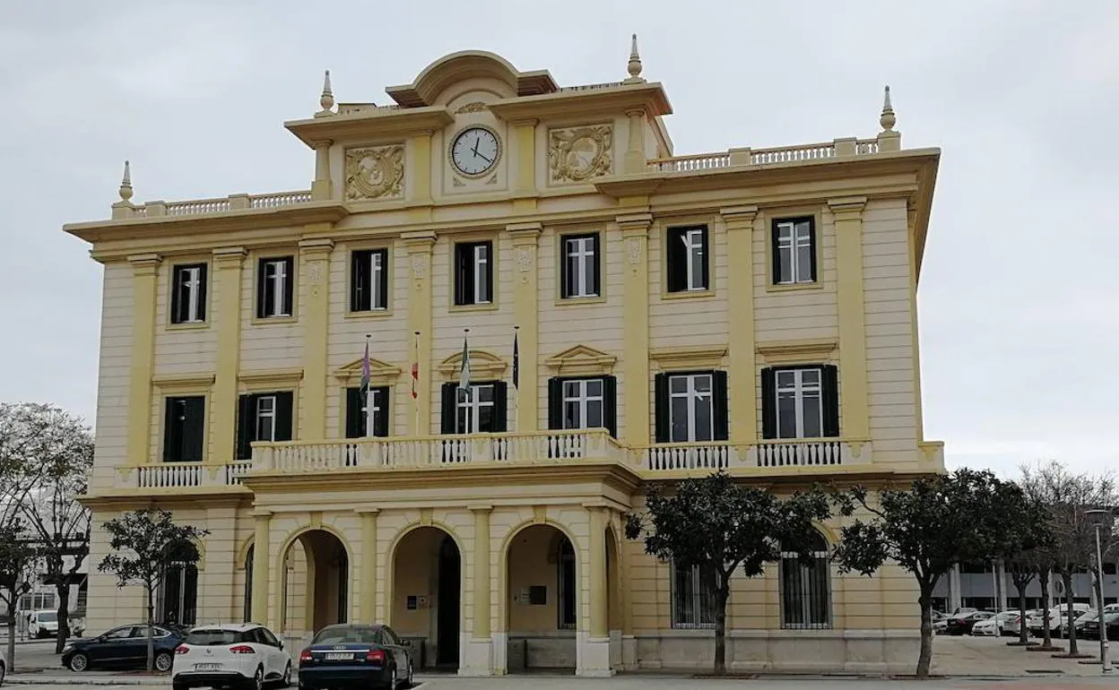 La Autoridad Portuaria De Málaga: Un Edificio Con Historia Y Para La ...